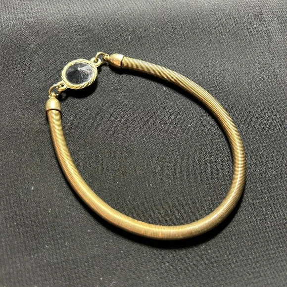 VYG Gold Tone Metal Coiled Bracelet with black accent. Unique find!! - Picture 7 of 7